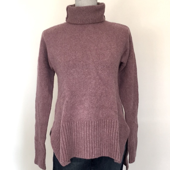 Lou & Grey Lavender Heather High Neck Sweater, size Medium 💜 - Picture 7 of 13